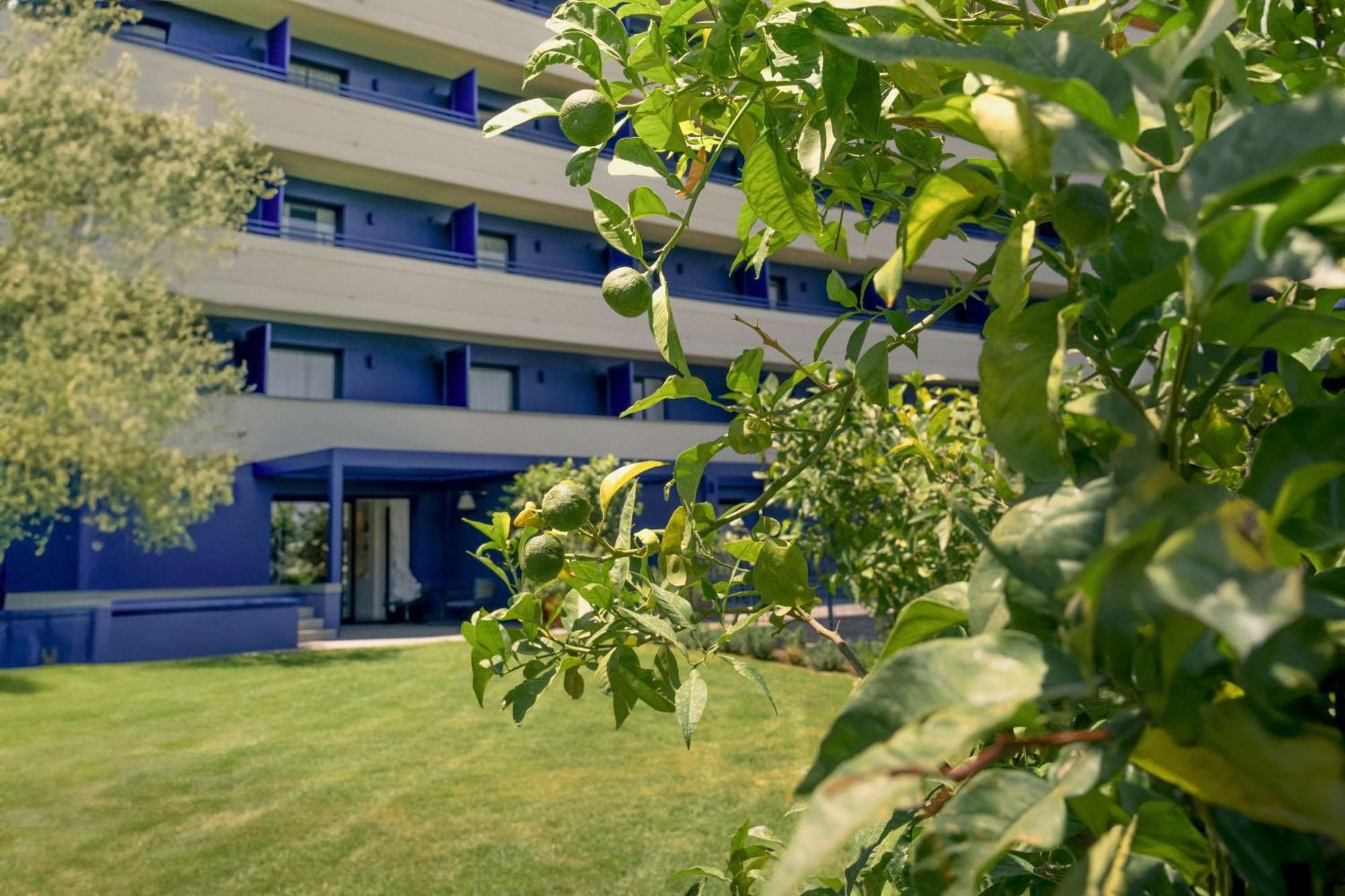 Hilton Sorrento Palace Hotel Exterior photo